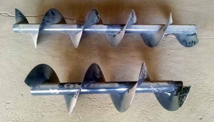 Discharges, conveyors, and magnets for feed mixer wagons. Parts for 3 and 4 auger mixer wagons